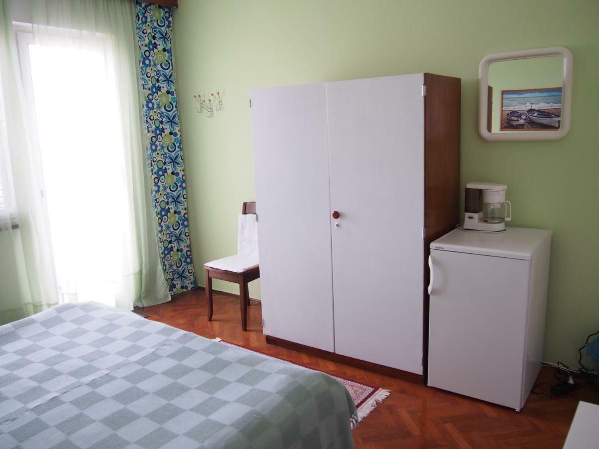 Muzic Budget Double Room Mali Lošinj Eksteriør bilde